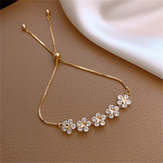 Elegant Inlaid Rhinestone Korean Bracelets Gold Colour Flower Charm Bracelet for Women Fashion Jewelry Accessories Party Gifts